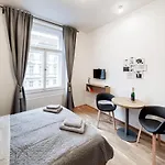 Maison Penzion 4*