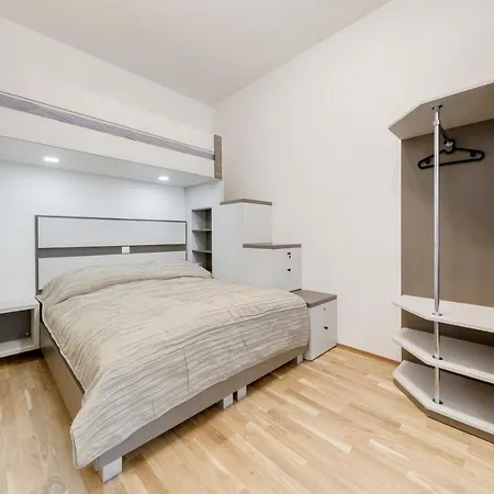 Maison 4* Praga