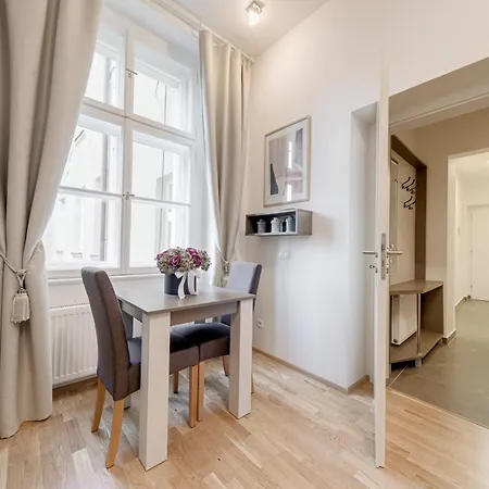 Πανσιόν Maison Πράγα