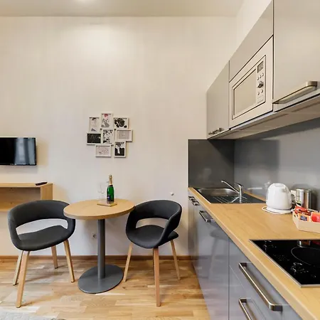 Maison 3* Prague
